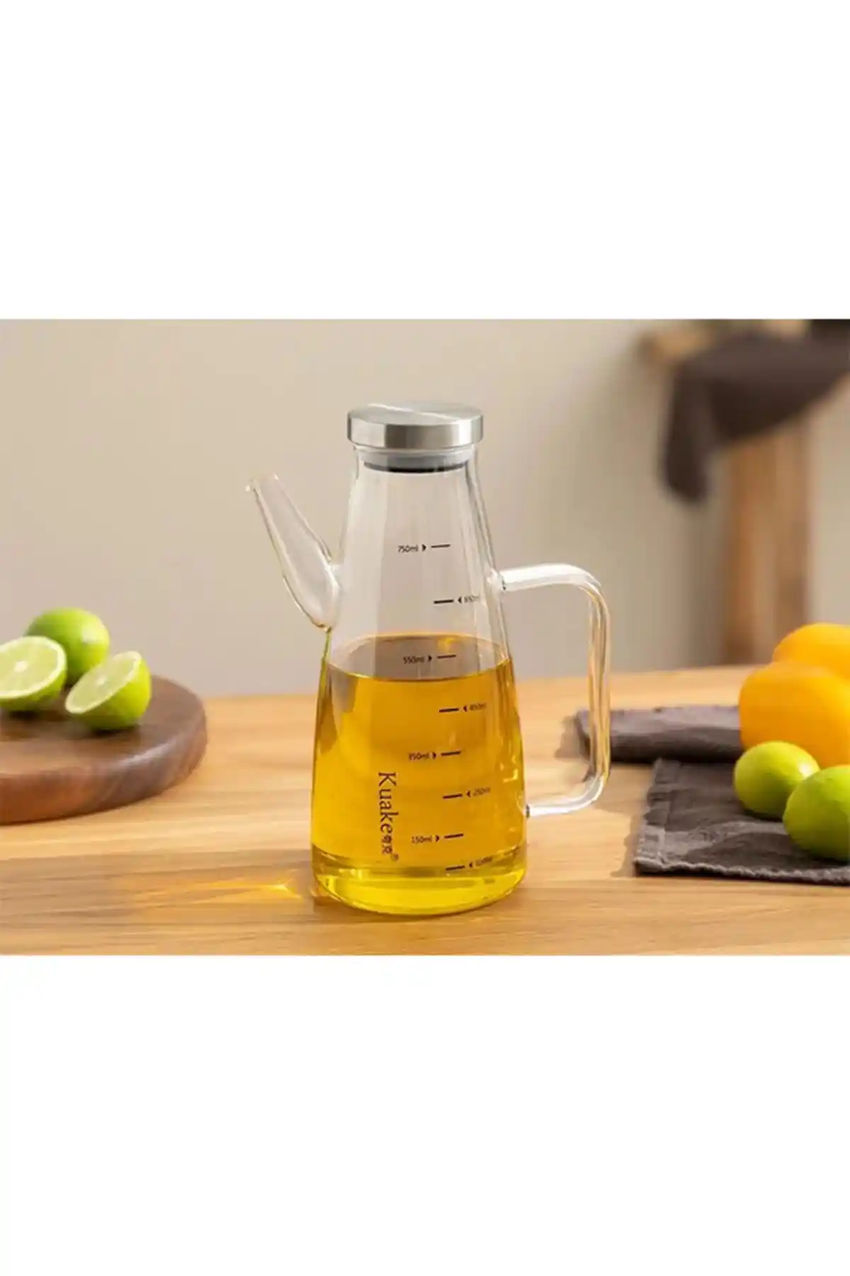 İngiliz Tarzı Evlerde Yağdanlık Dekorasyonu: Şıklık ve Fonksiyonellik Bir Arada