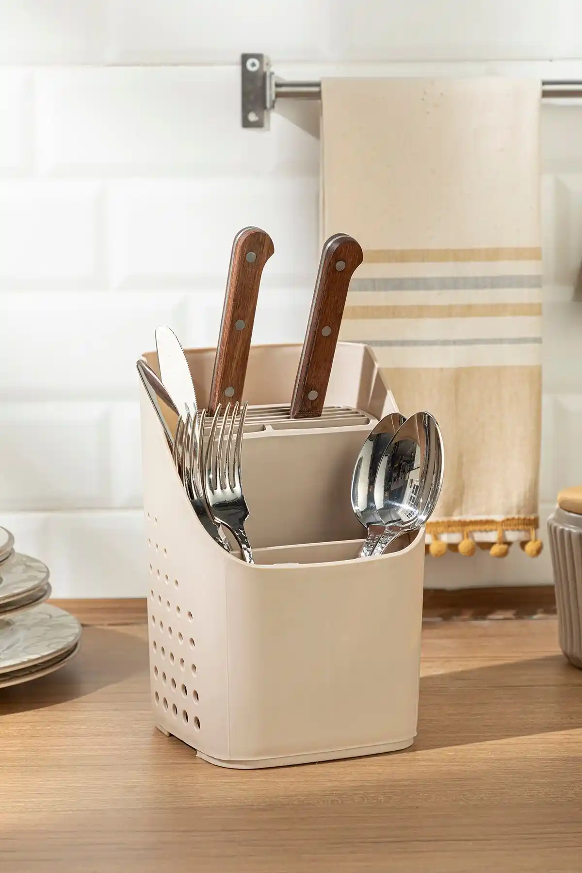 İngiliz Tarzı Home Kaşıklıklar: Modern ve Klasik Dekorasyon İçin Şık Seçenekler