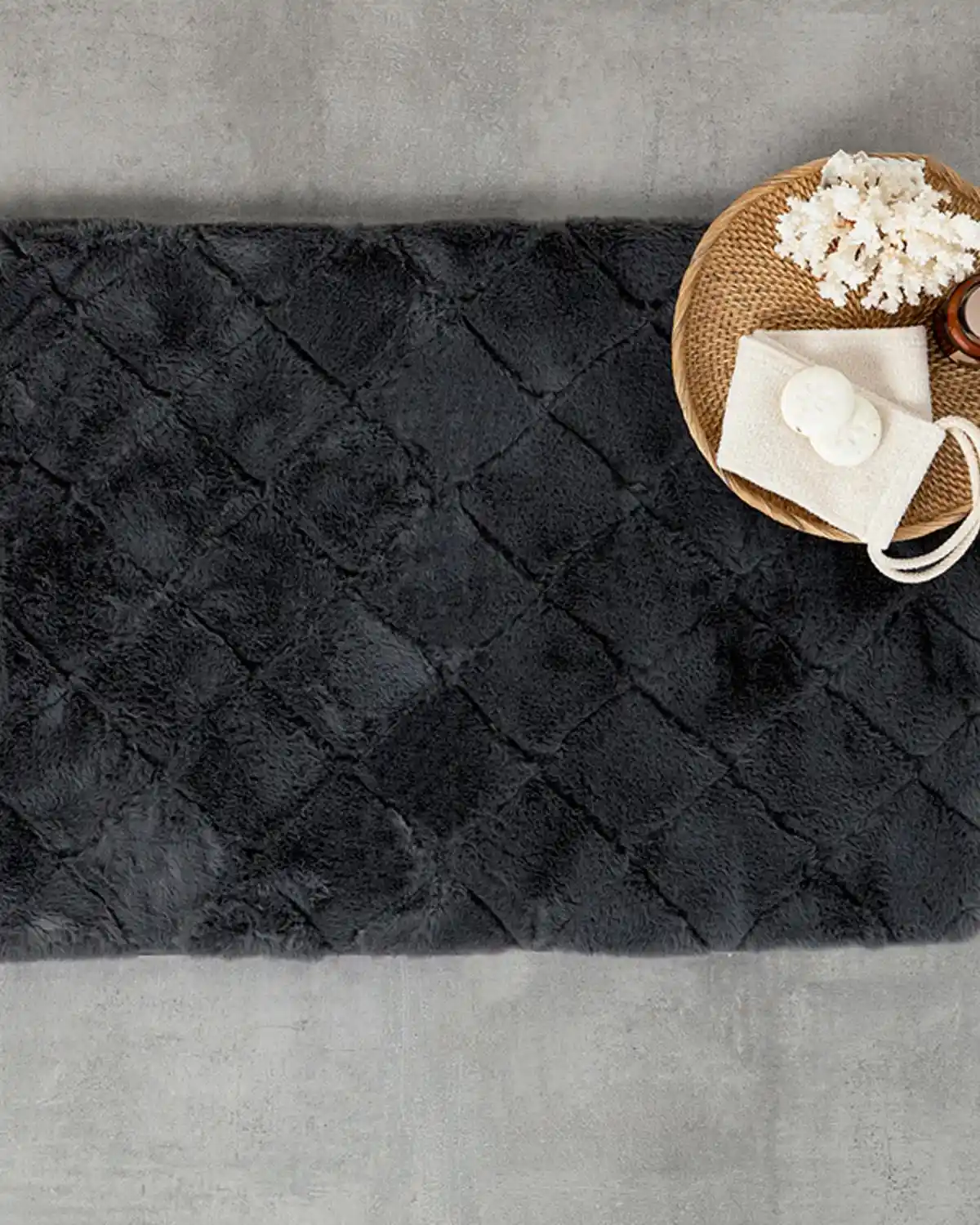 İngiliz Tarzında Banyo Dekorasyonu için Doğal Renkler ve Klasik Desenler ile Paspas Seçimi