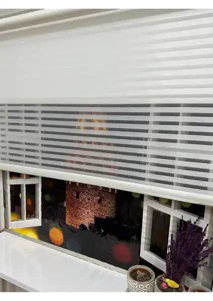 İREMKARAHOME Çizgili Çift Mekanizmalı Tül ve Stor Perde Model 1 İnceleme ve Kullanım Özellikleri