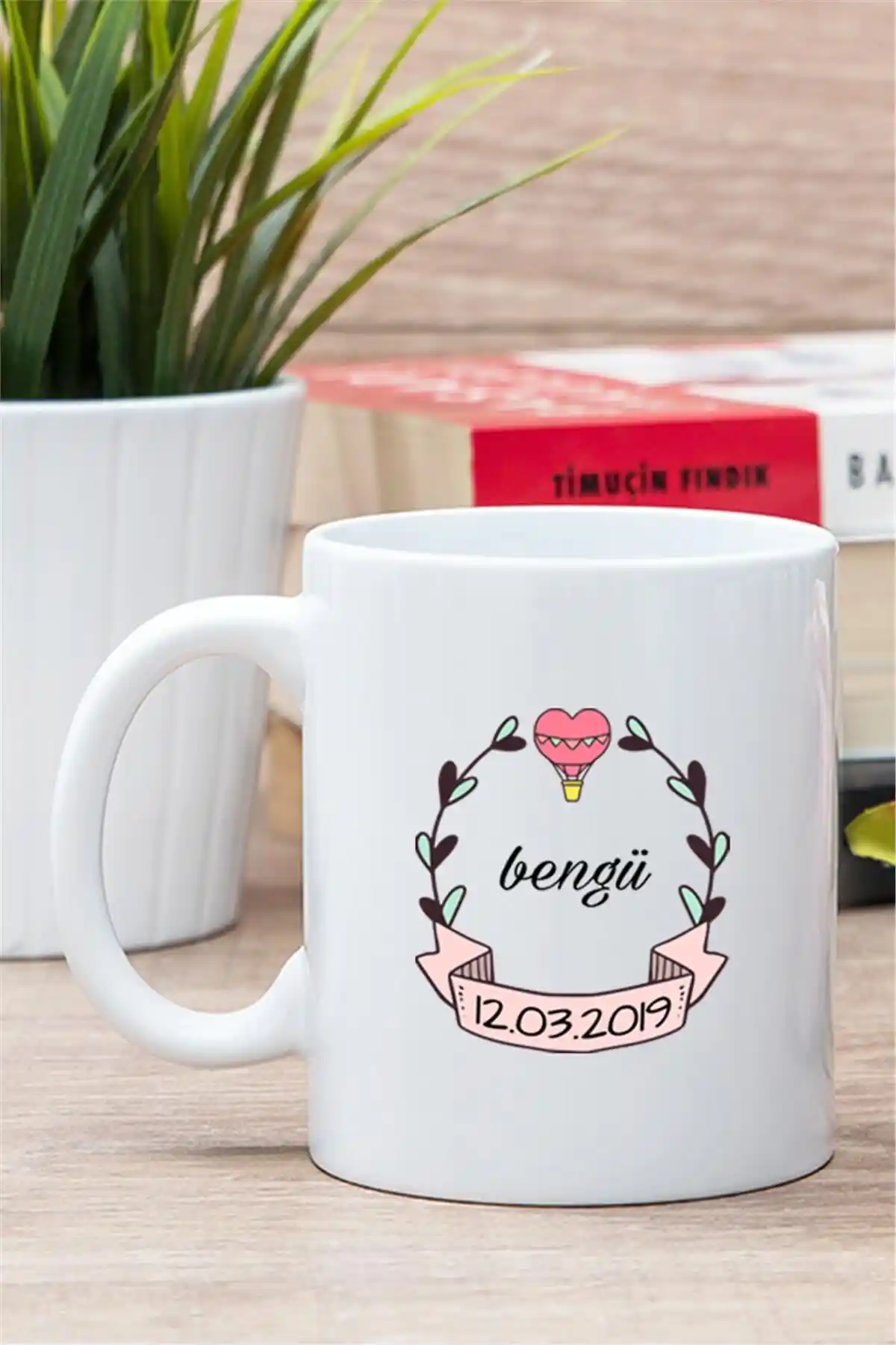 İsim Yazılı Cam Bardaklar: Kişiselleştirilmiş Dekorasyon ve Hediye Seçenekleri