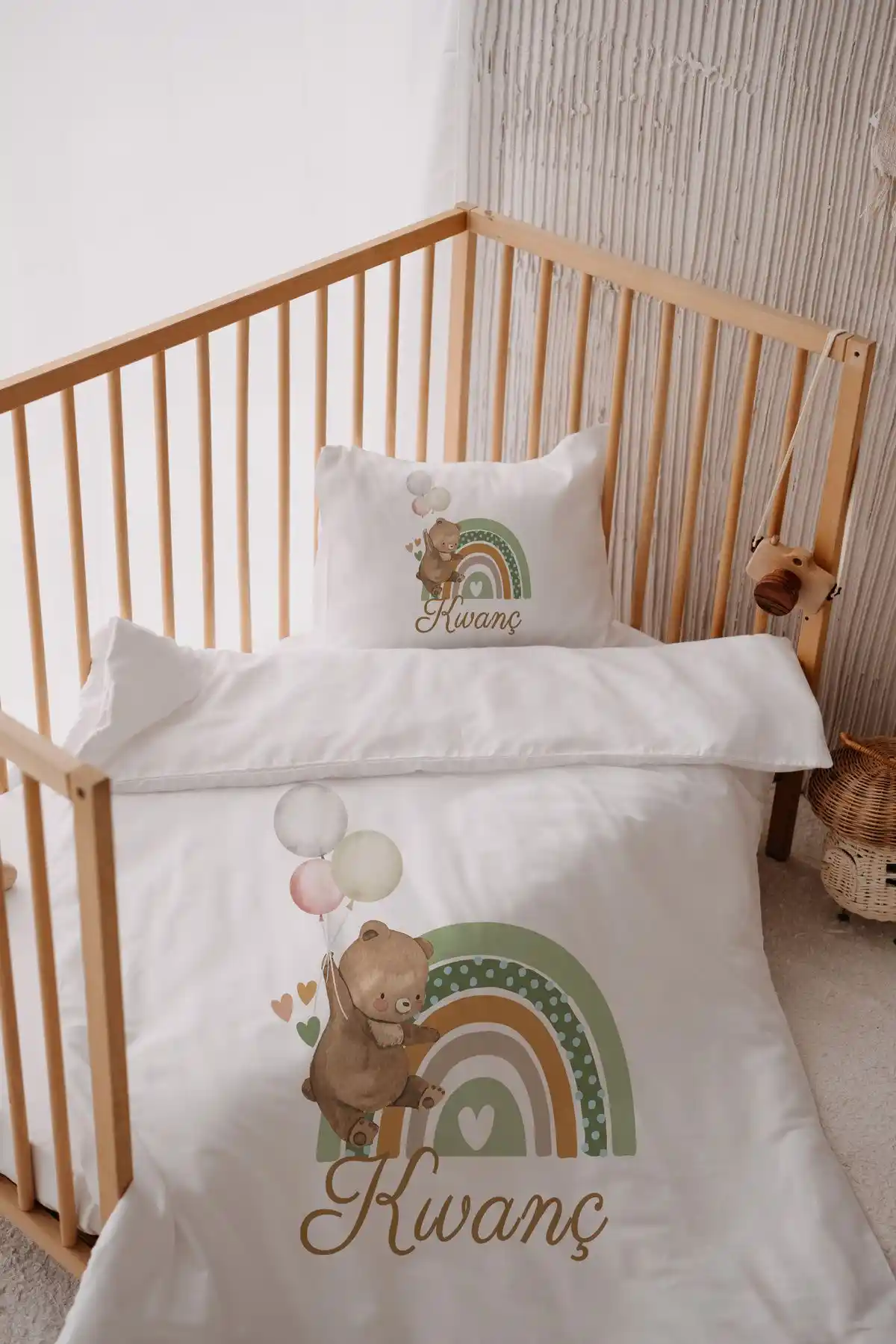 İsimli Bebek Nevresimleri ile Bebek Odası Dekorasyonunda Estetik ve İşlevsellik