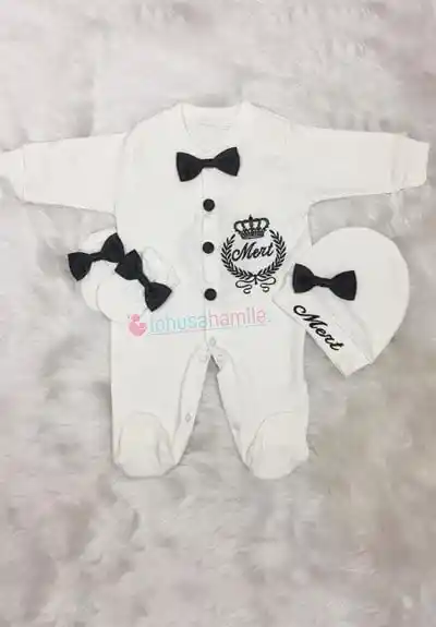 İsimli Bebek Tulumları ile Dekorasyonda Şıklık ve İşlevsellik Nasıl Sağlanır