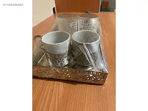 İsteme Fincan Takımlarıyla Dekorasyonda Şıklık ve İşlevsellik Sağlama Rehberi