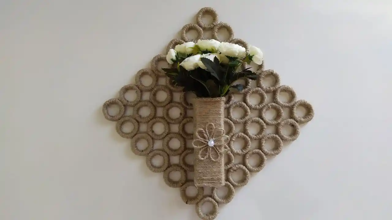 Jüt İp Kullanarak Doğal ve Yaratıcı Duvar Süsleri Yapım Rehberi