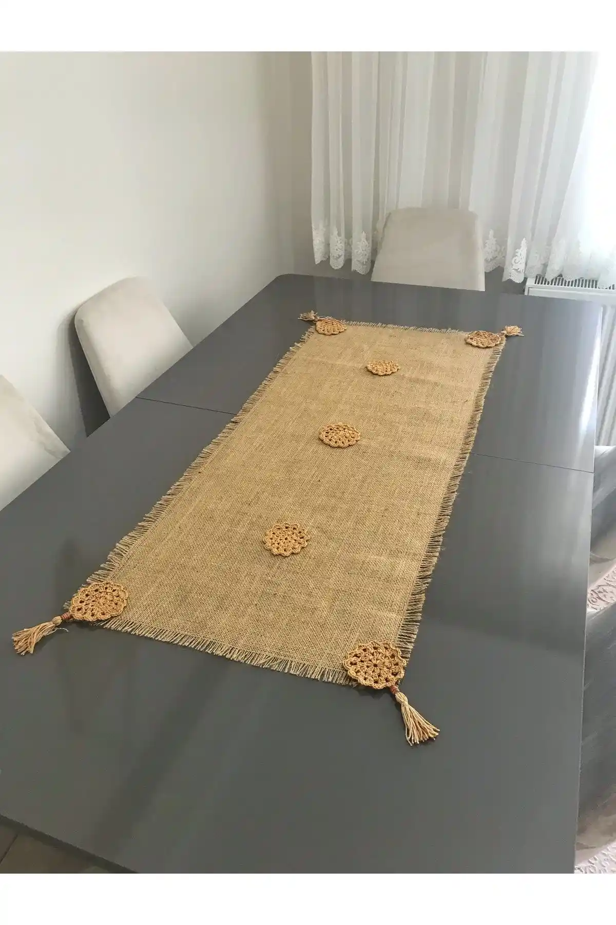 Jüt Kumaş Runner ile Doğal ve Şık Dekorasyon Çözümleri Rehberi