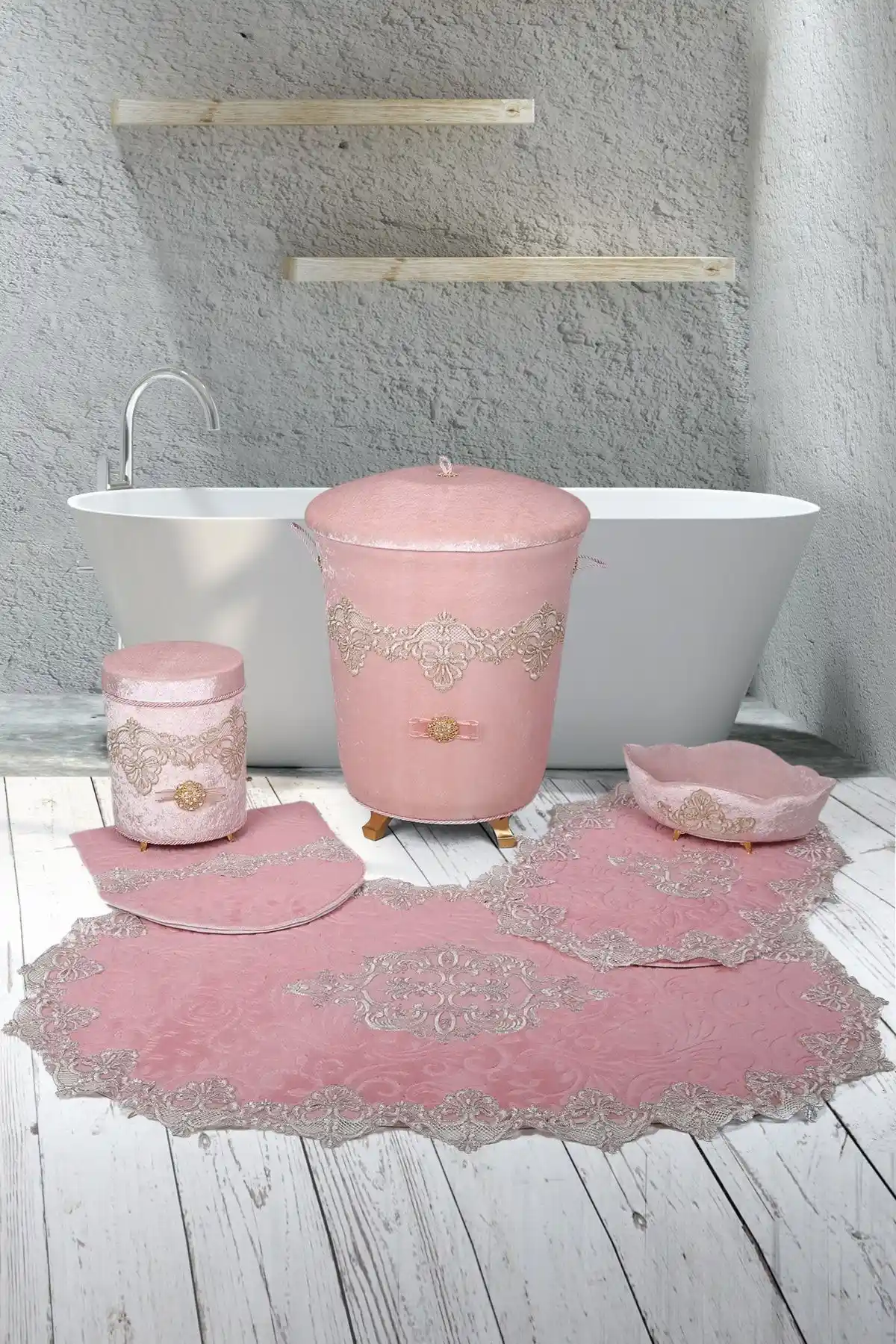 Kadife Banyo Setleri ile Dekorasyonunuzu Zarif ve Konforlu Hale Getirin