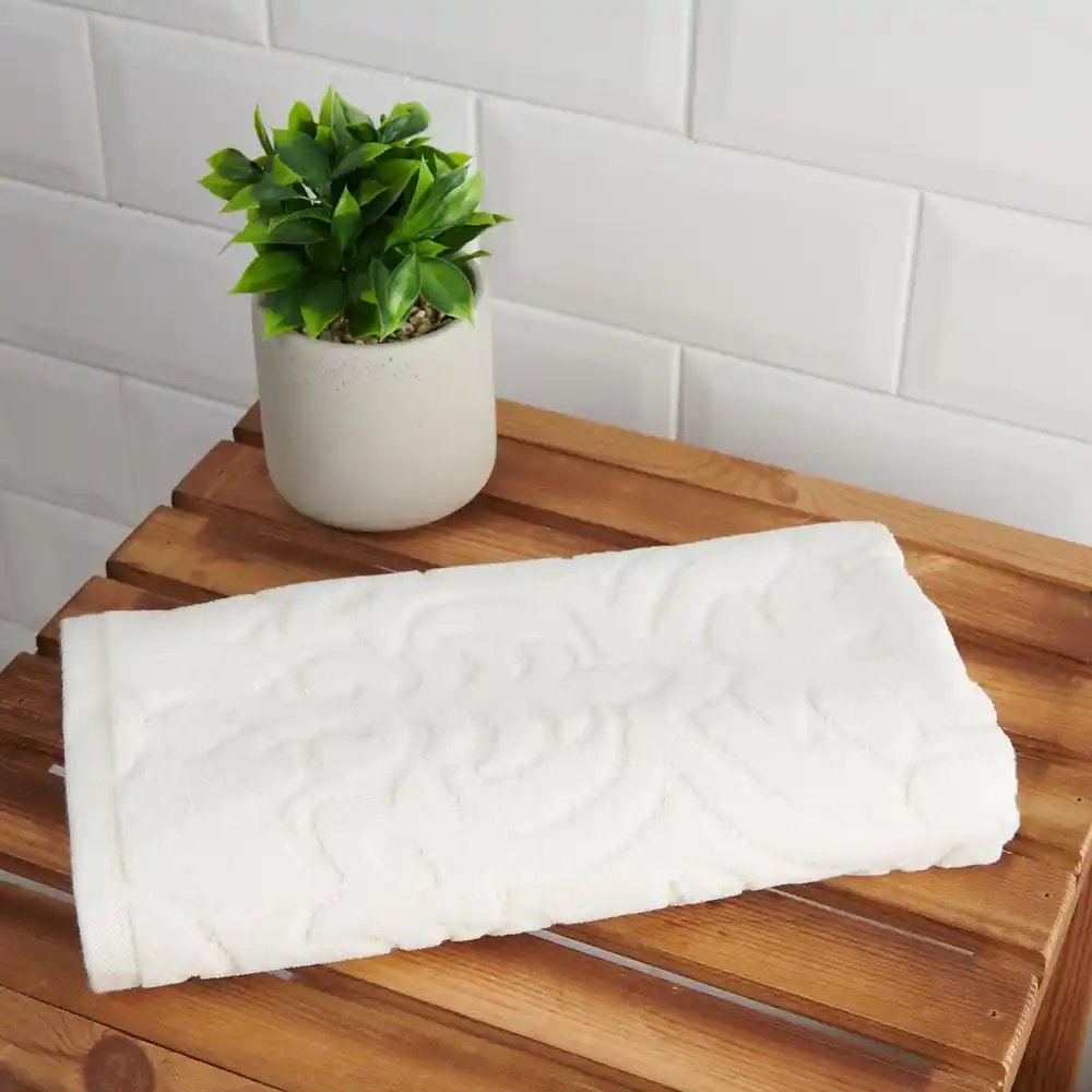 Kadife Yüz Havlusu Seçimi ve Dekorasyonda Kullanım İpuçları