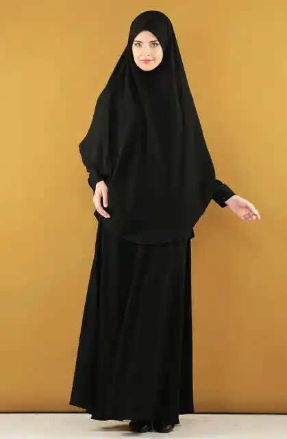 Kadın Çarşaf Modelleri ve Dekorasyon Uyumu: Şıklık ve Konforun Birlikteliği