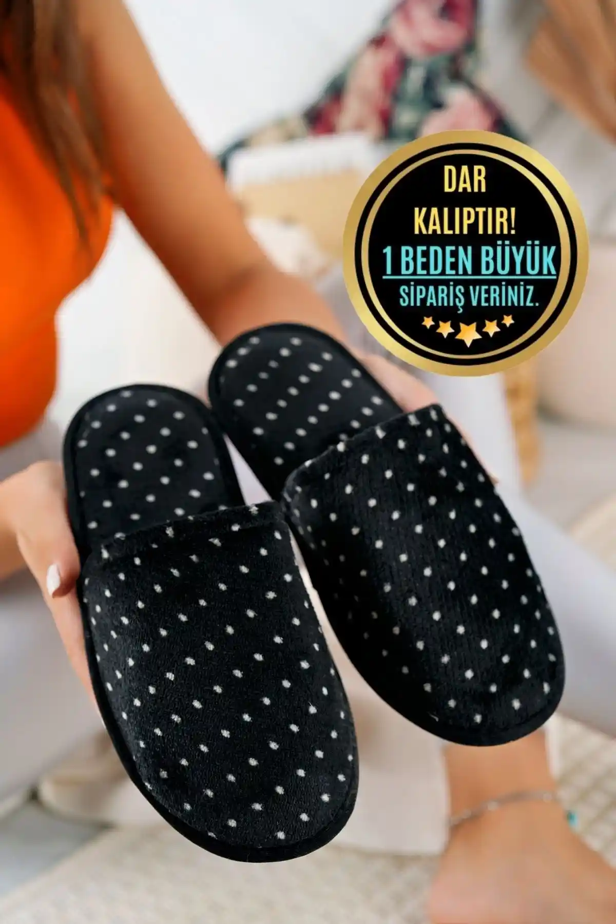 Kadınlar İçin Bohça Terliği: Şıklık ve Konforu Bir Arada Sunan Ev Dekorasyonu Detayı