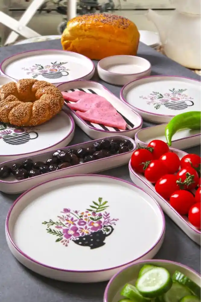 Kahvaltı Fincan Takımıyla Evinize Şıklık ve Sıcaklık Katmanın Yolları