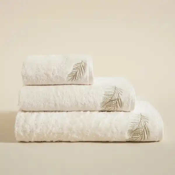 Kaliteli Havlu Markaları ve Dekorasyon İpuçları ile Banyonuzu Şıklıkla Tamamlayın