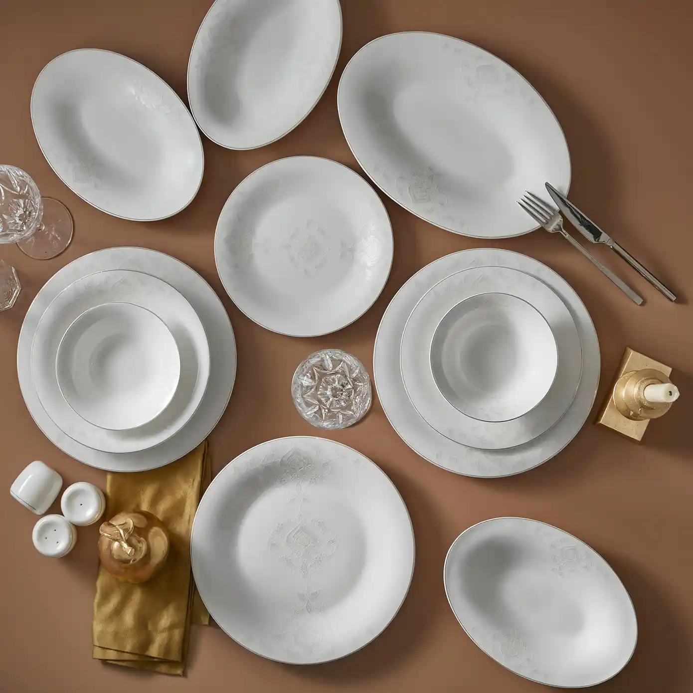 Karaca Bella Yemek Takımı ile Şık ve Fonksiyonel Sofralar Yaratın