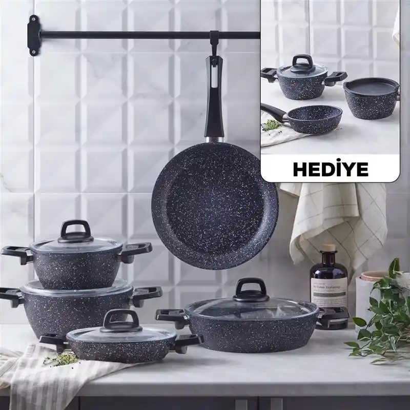 Karaca Biogranit Blue Stone 9 Parça Tencere Seti ile Modern ve Şık Mutfak Dekorasyonu