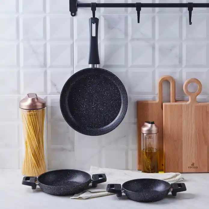 Karaca Biogranit Dide 3'lü Tava ve Sahan Seti ile Modern ve Dayanıklı Mutfak Dekorasyonu
