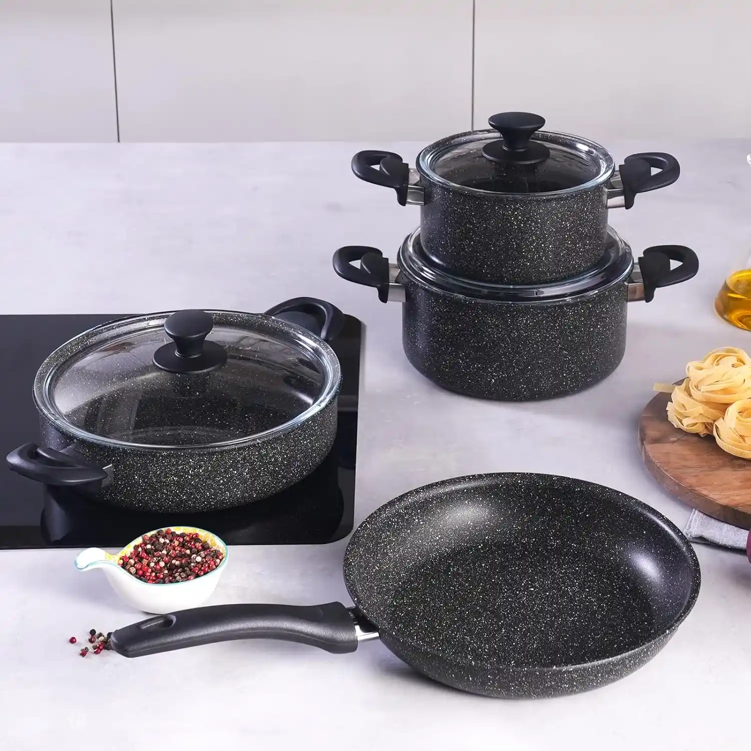 Karaca Biogranit Lena 7 Parça Tencere Seti ile Mutfakta Estetik ve Fonksiyonellik Sağlayın