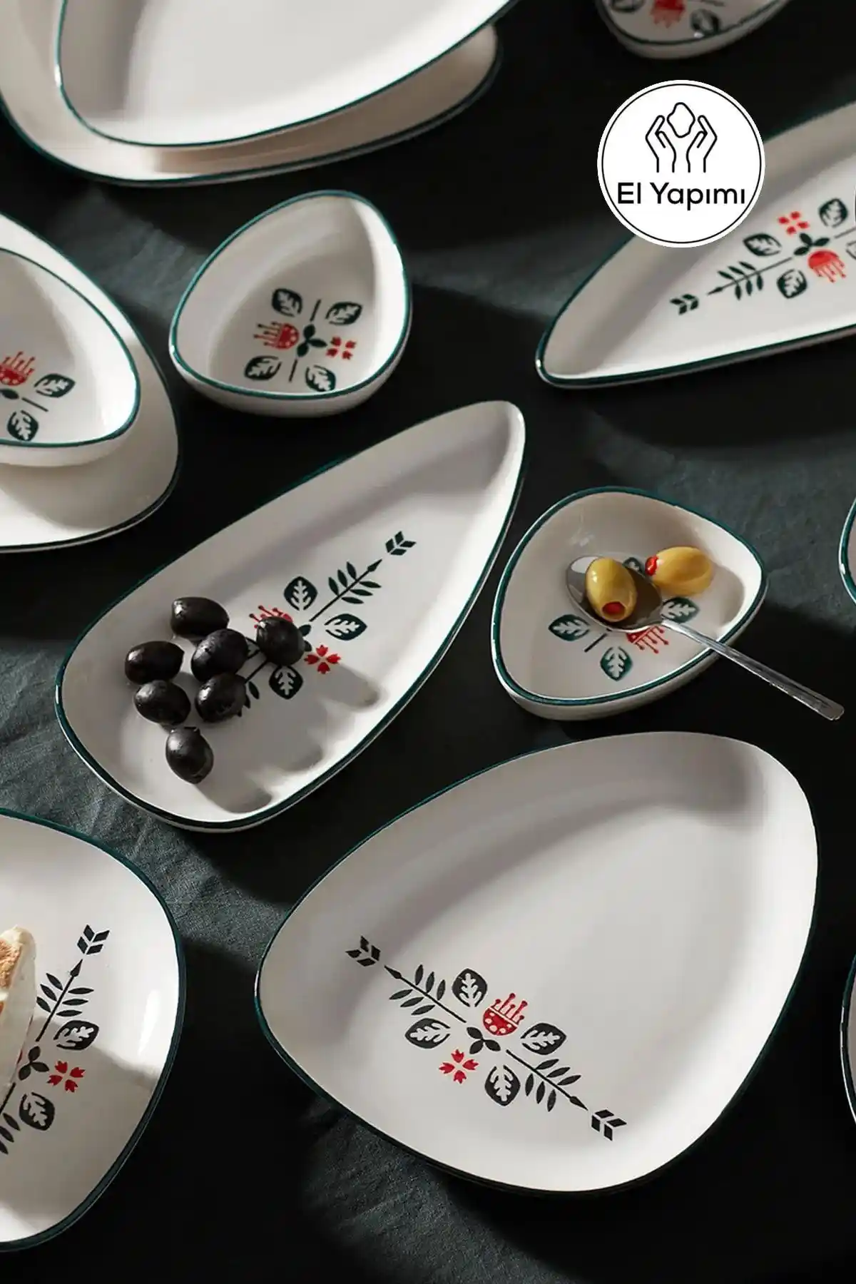 Karaca Emerald Kahvaltı Takımıyla Dekorasyonunuza Şıklık ve Fonksiyonellik Katın