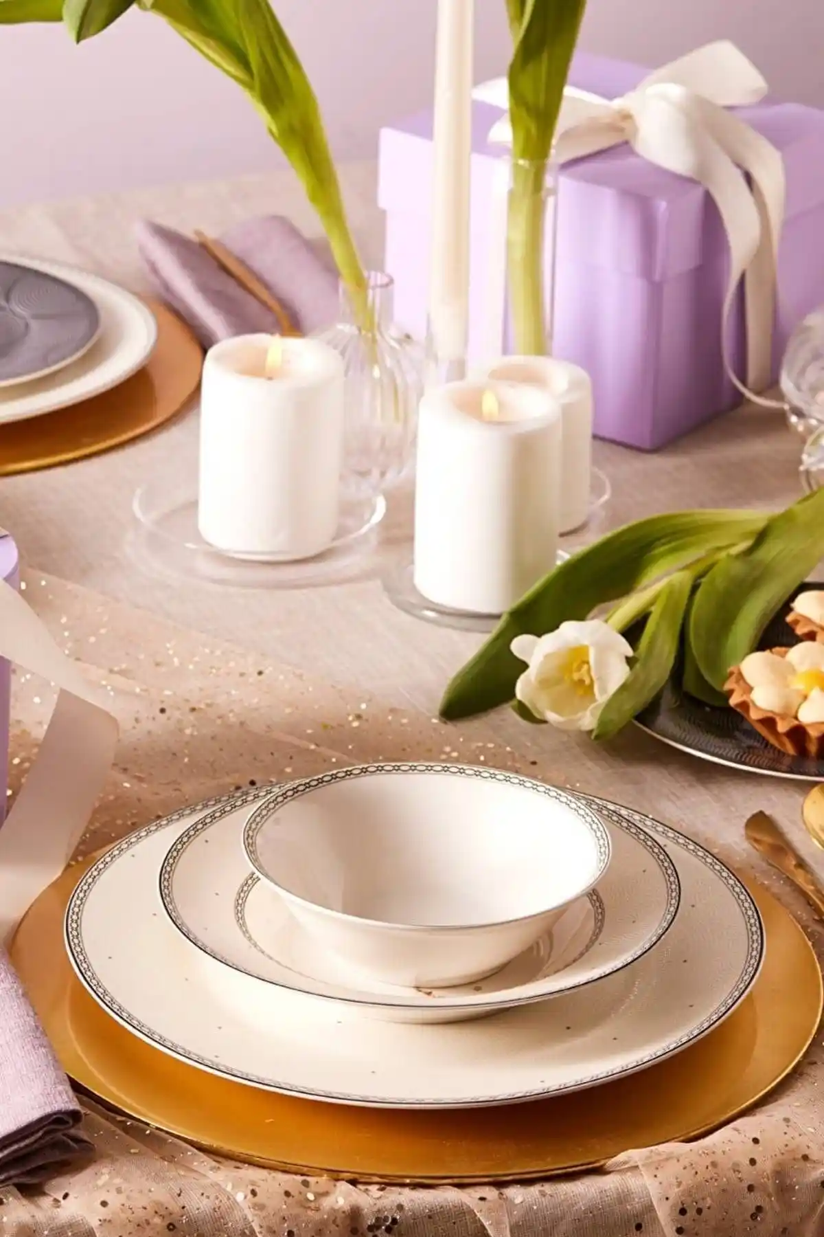 Karaca Hera 24 Parça 6 Kişilik Porselen Yemek Takımı ile Sofralarınıza Zarafet Katın