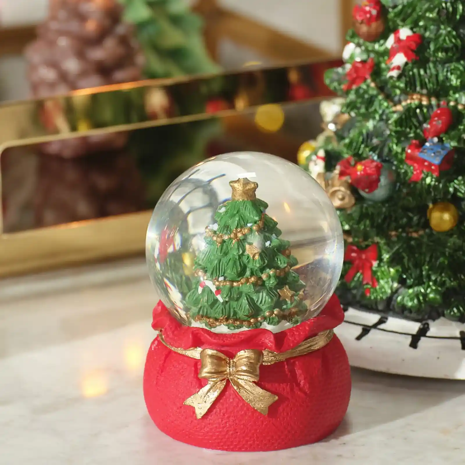 Karaca Home Kar Küresi ile Dekorasyonda Şıklık ve Zarafet Sağlayan Detaylar