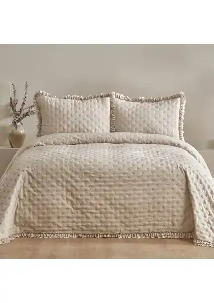 Karaca Home Viona Çift Kişilik Bej Yatak Örtüsü Seti Şıklık ve Konforun Buluşması