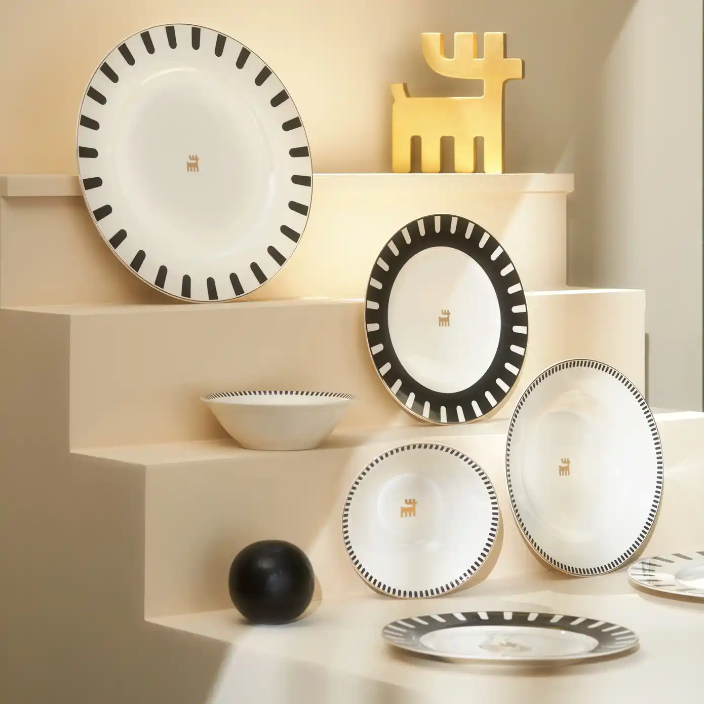 Karaca İmza Koleksiyonu ile Dekorasyonda Zarafet ve Şıklık Yaratmanın Yolları