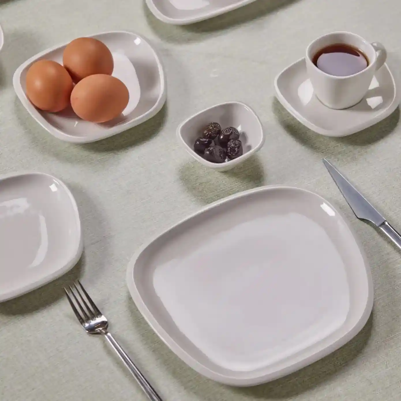 Karaca Lena Serisiyle Modern ve Şık Ev Dekorasyonu ve Mutfak Tasarımları