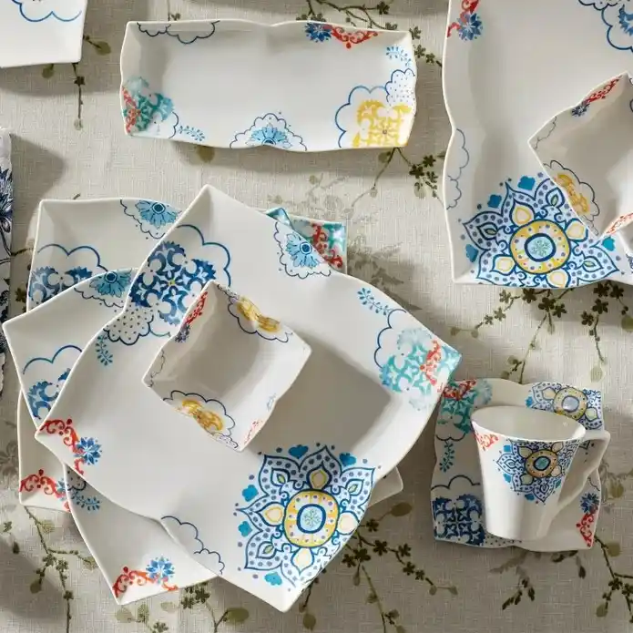 Karaca Monty Kahvaltı Takımı ile Mutfakta Şıklık ve Fonksiyonellik Sağlayın