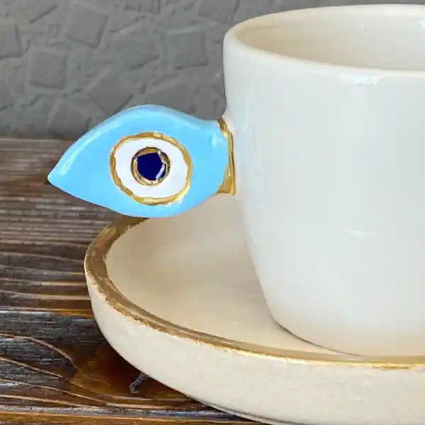 Karaca Nazar Boncuklu Kahve Fincanı ile Dekorasyonda Şıklık ve Anlam Bir Arada