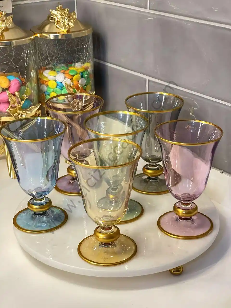 Karton Bardaklar ile Dekorasyonda Estetik ve İşlevselliğin Birleşimi