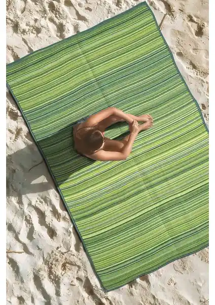 Konfor Halı ve Melaris Halı Karşılaştırması: Hangi Dış Mekan Halısı Sizin İçin Uygun