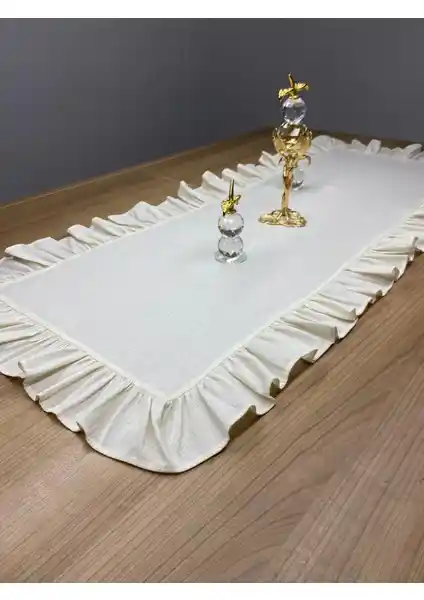 Lilyum Home %100 Pamuklu Bej Ham Keten Fırfırlı Masa Runneri Şıklık ve Fonksiyonellik