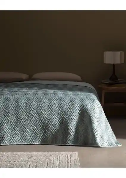 Madame Coco Agate Tek Kişilik Yatak Örtüsü: Modern ve Şık Tasarım ile Dayanıklı Kullanım