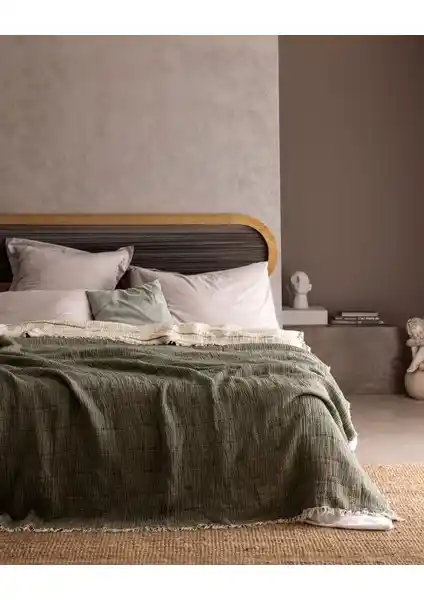 Madame Coco Carolines Çift Kişilik Pamuklu Yatak Örtüsü Modern ve Şık Tasarım