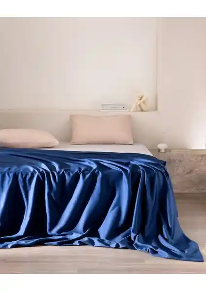 Madame Coco Ciel Çift Kişilik %100 Pamuk Saten Nevresim Lacivert Renkli