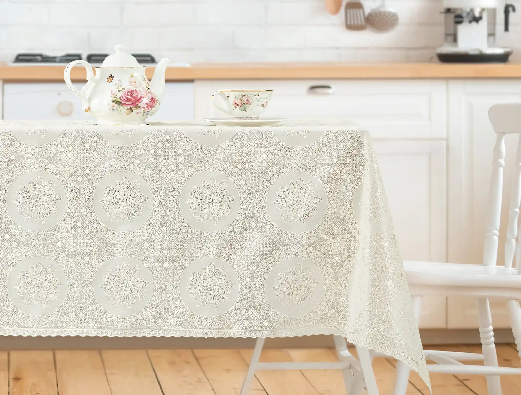 Masa Örtüsü Seçiminde Şıklık ve Fonksiyonelliği Yakalayan İpuçları