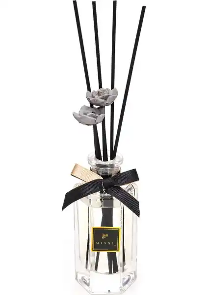 Missi Black Vanilya Oda Kokusu 100 ml şık tasarım ve uzun süre kullanımıyla ideal bir seçenek