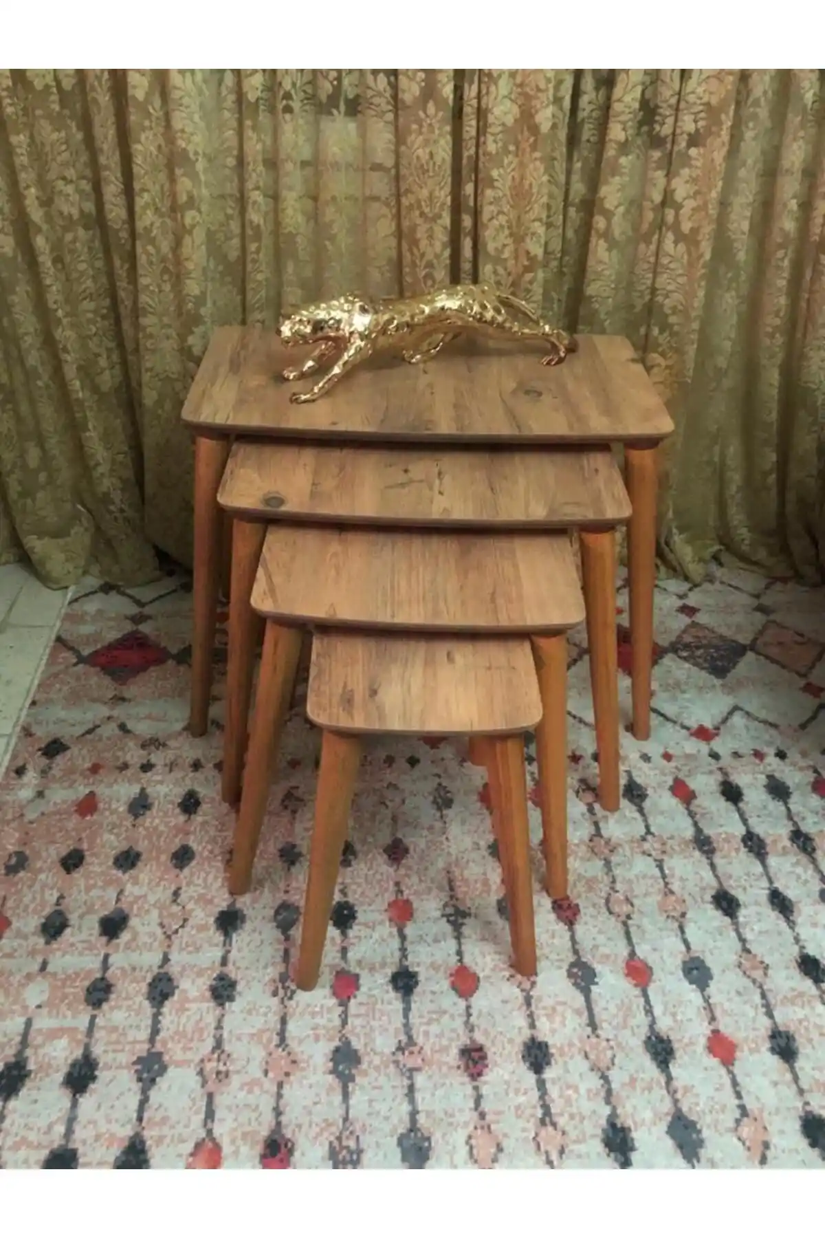 Modern ve Fonksiyonel 4’lü Servis Sehpası Modelleri ve Dekorasyon İpuçları