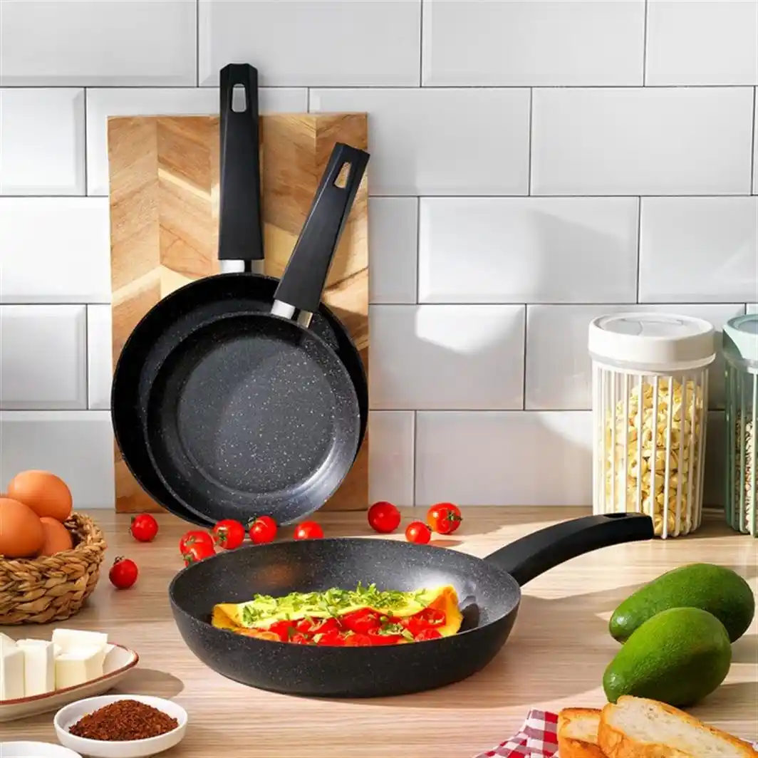 Modern ve Şık 3'lü Tava Setleri ile Mutfak Dekorasyonunuzu Yenileyin