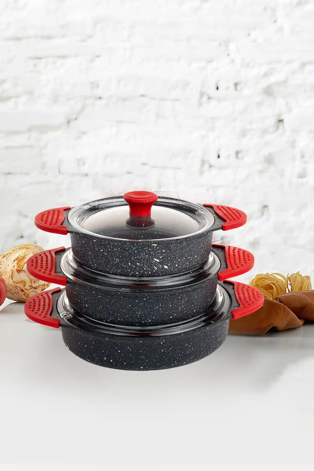 Modern ve Şık 3’lü Kapaklı Tava Setleri ile Mutfak Dekorasyonunuzu Tamamlayın