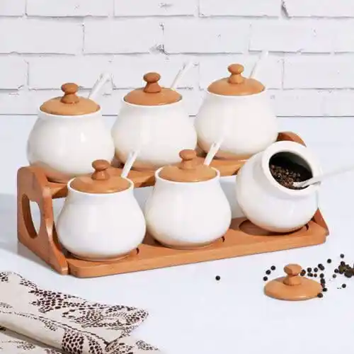 Mutfak Eşyalarıyla Şık ve Kullanışlı Ev Hediyesi Seçenekleri ve Dekorasyon İpuçları