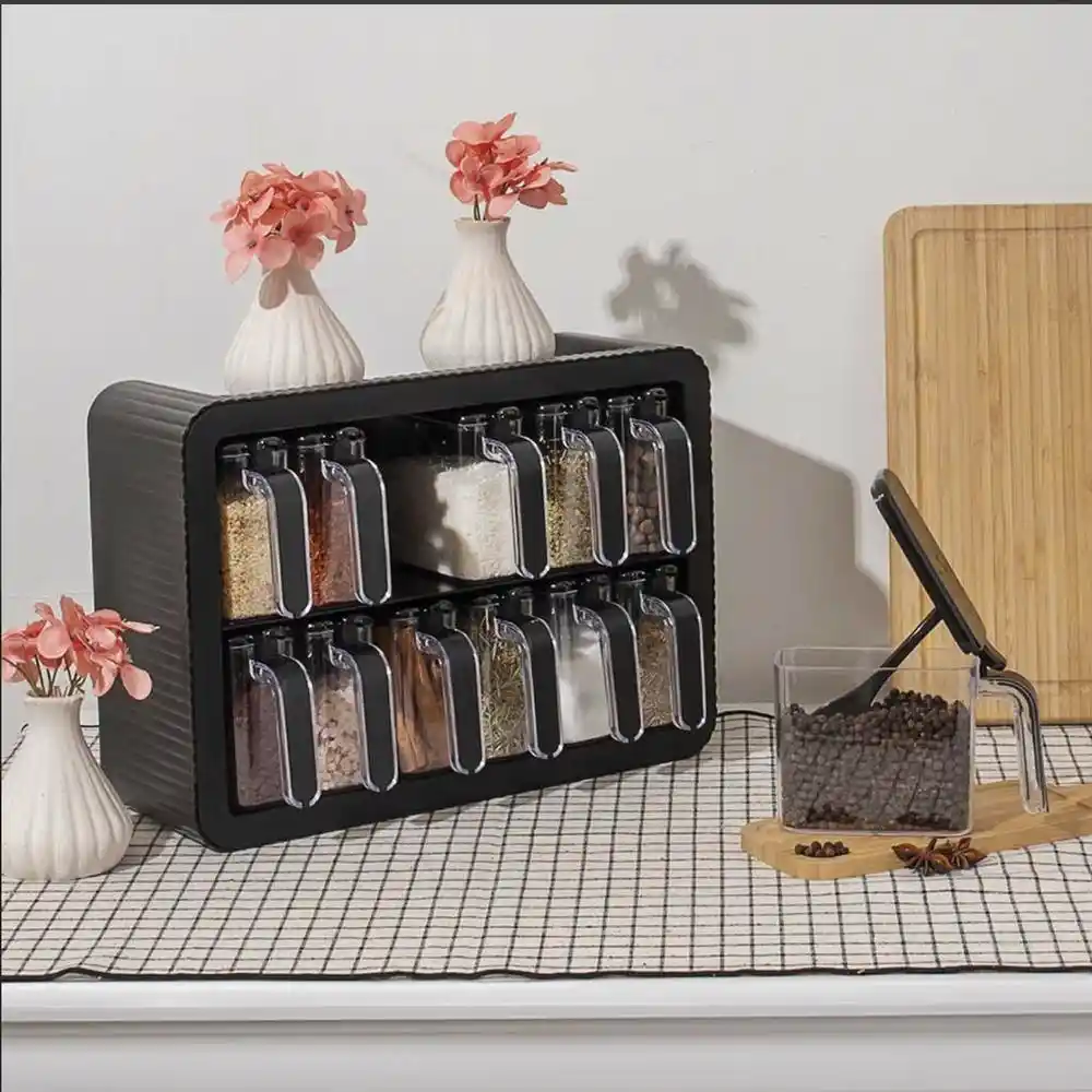 Mutfaklarınızı Şıklık ve Düzenle Buluşturan 12'li Baharatlık Setleri Seçenekleri