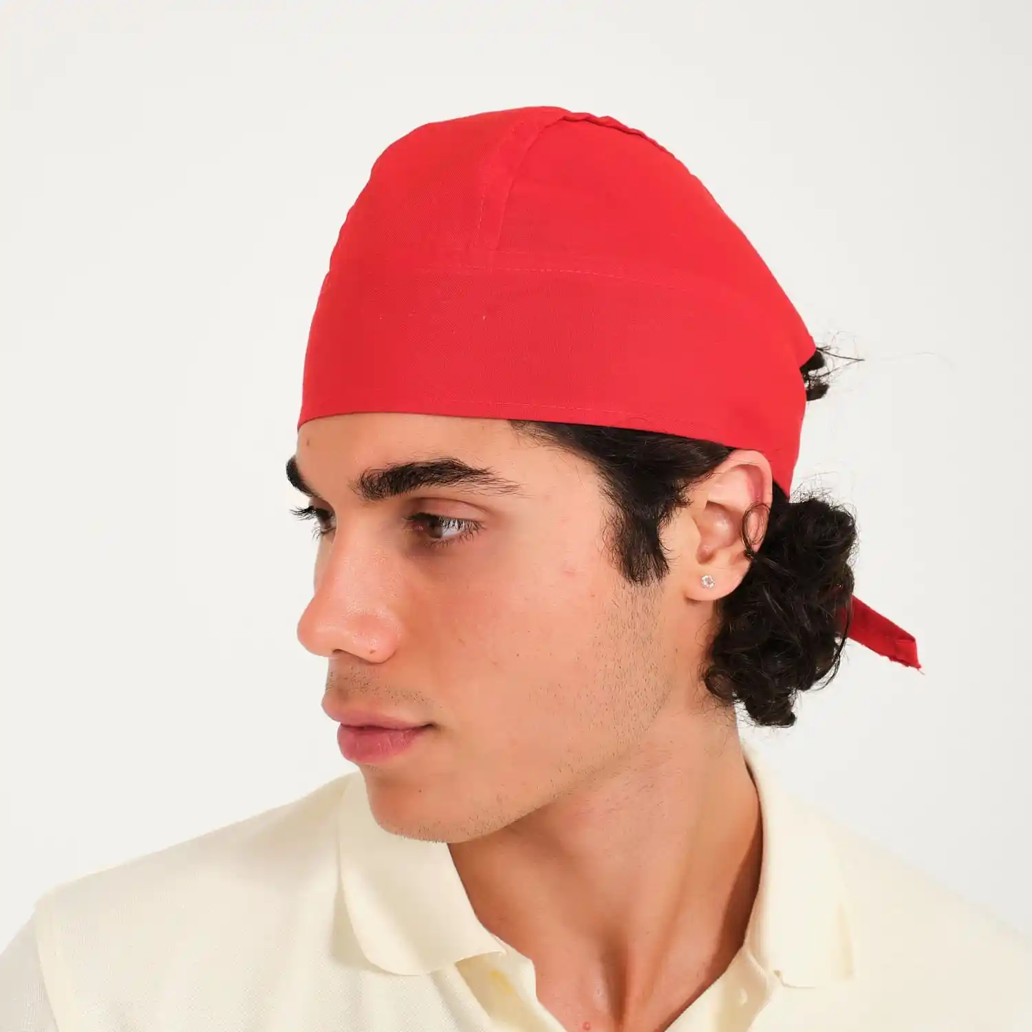 Mutfakta Estetik ve İşlevsellik İçin Aşçı Bandanasının Yaratıcı Kullanım Alanları