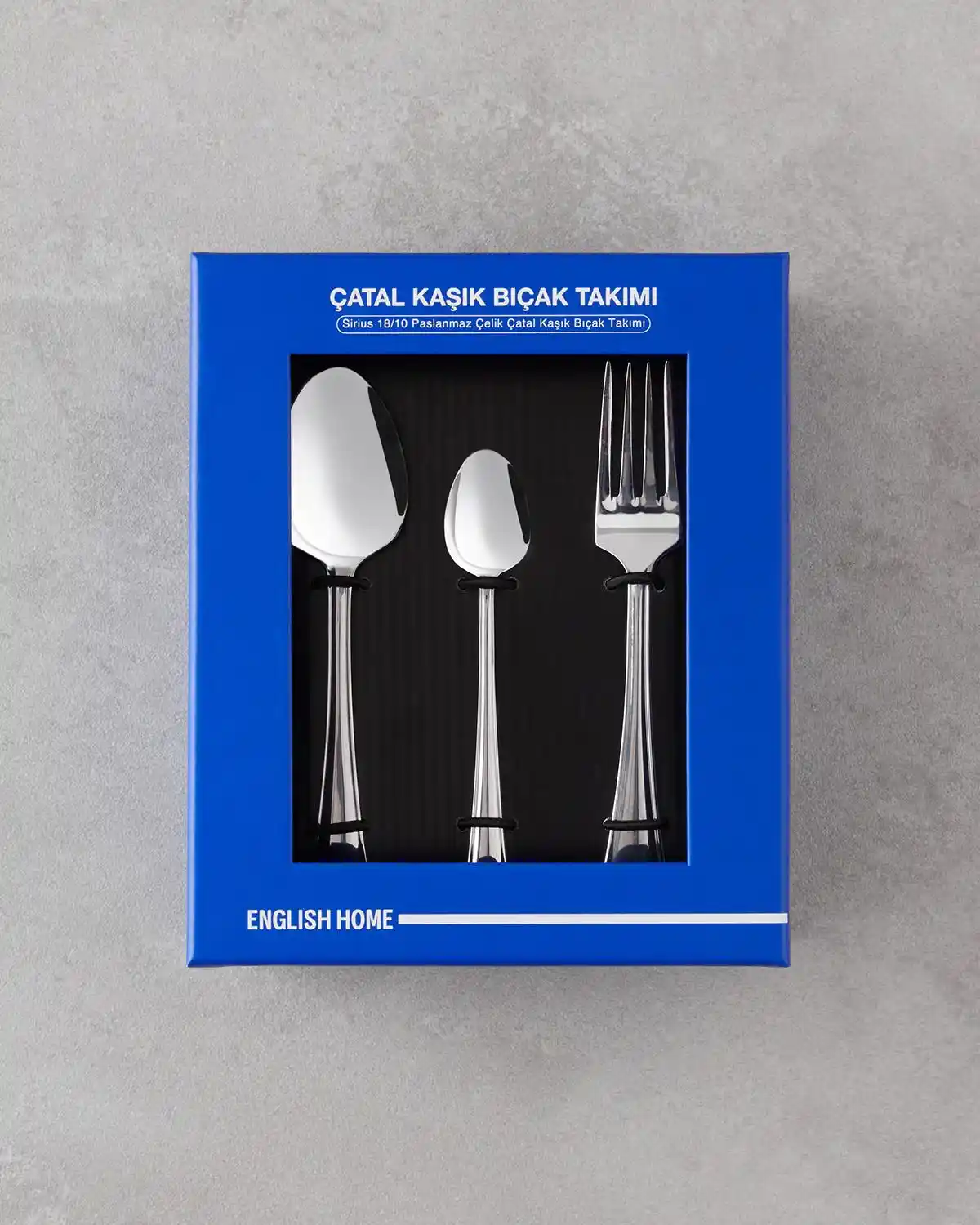 Paslanmaz Çelik Çatal Bıçak Kaşık Takımıyla Modern ve Şık Mutfak Dekorasyonu