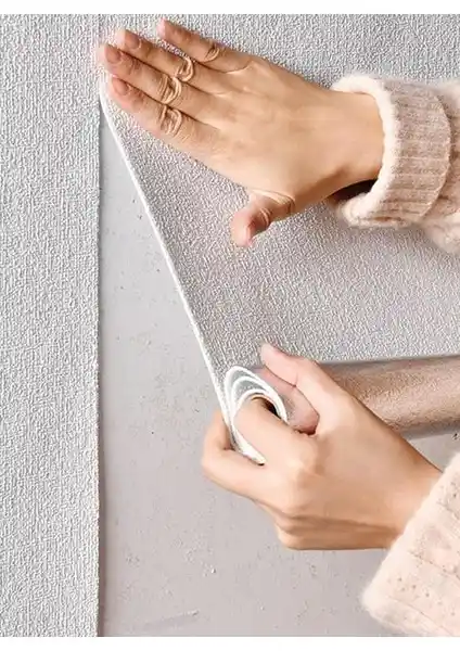 Renkli Duvarlar Kendinden Yapışkanlı Alüminyum Folyo Paneli ile Modern ve Dayanıklı İç Mekân Dekorasyonu