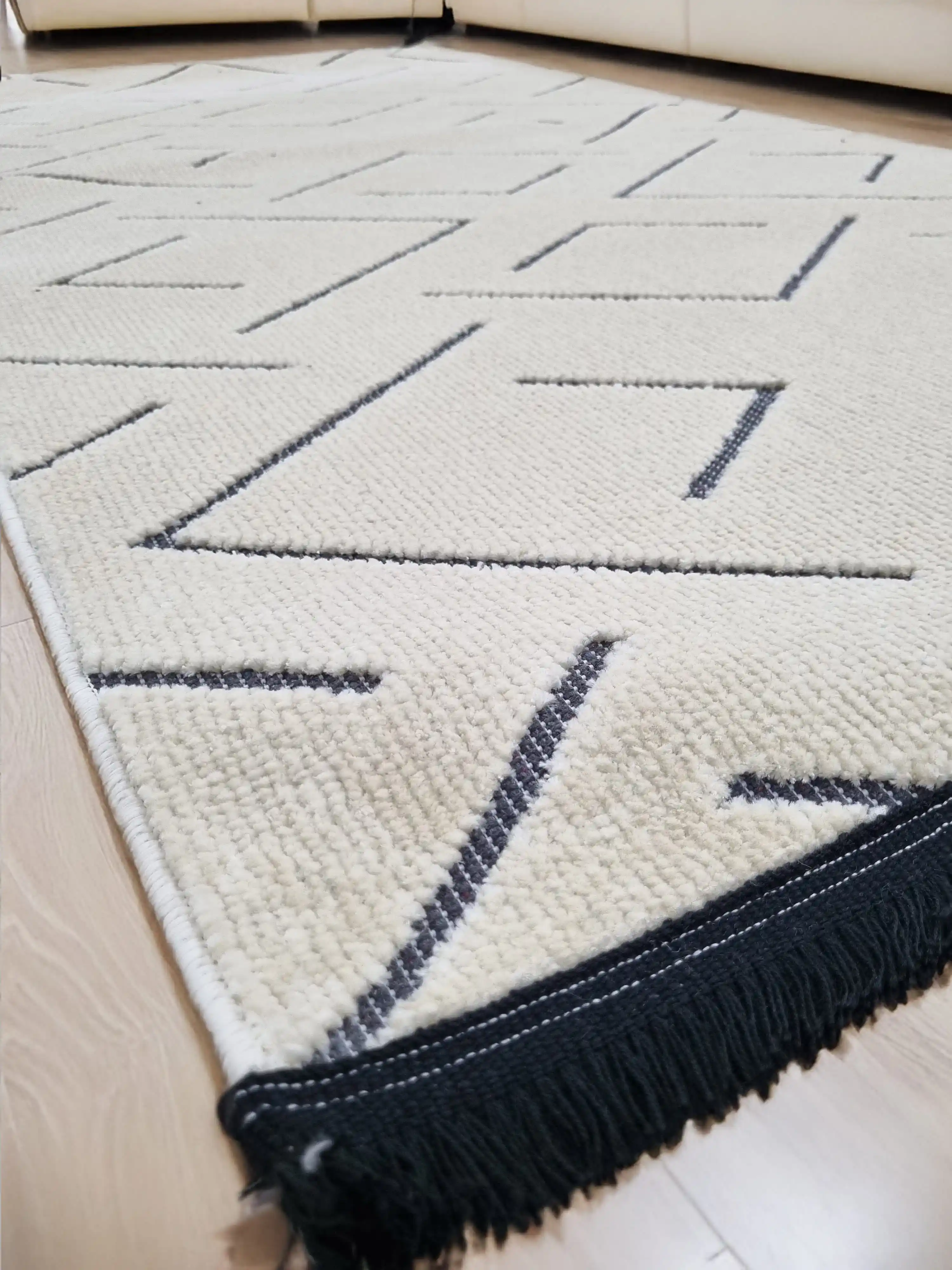 Uygun Fiyatlı Halılar ile Dekorasyonunuzu Yenileyin ve Mekanlara Şıklık Katın