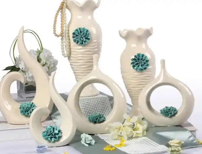 Uygun Fiyatlı Salon Süs Eşyalarıyla Modern ve Şık Dekorasyon İpuçları