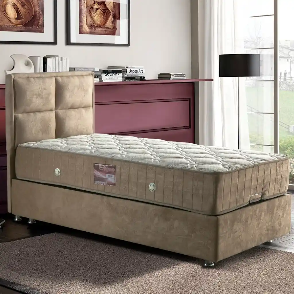 Yatak Odası Dekorasyonunda Baza Yatak Örtüsü Seçimi ve Dekoratif Fikirler