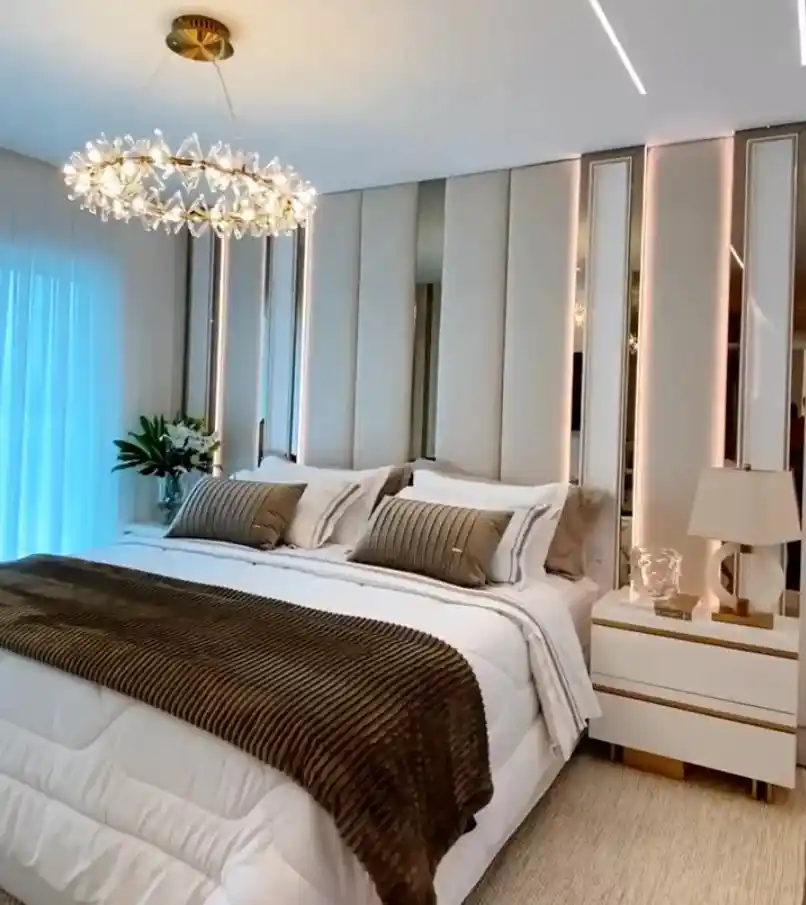 Yatak Odası Dekorasyonunda En Şık ve Uygun Avize Seçenekleri Rehberi