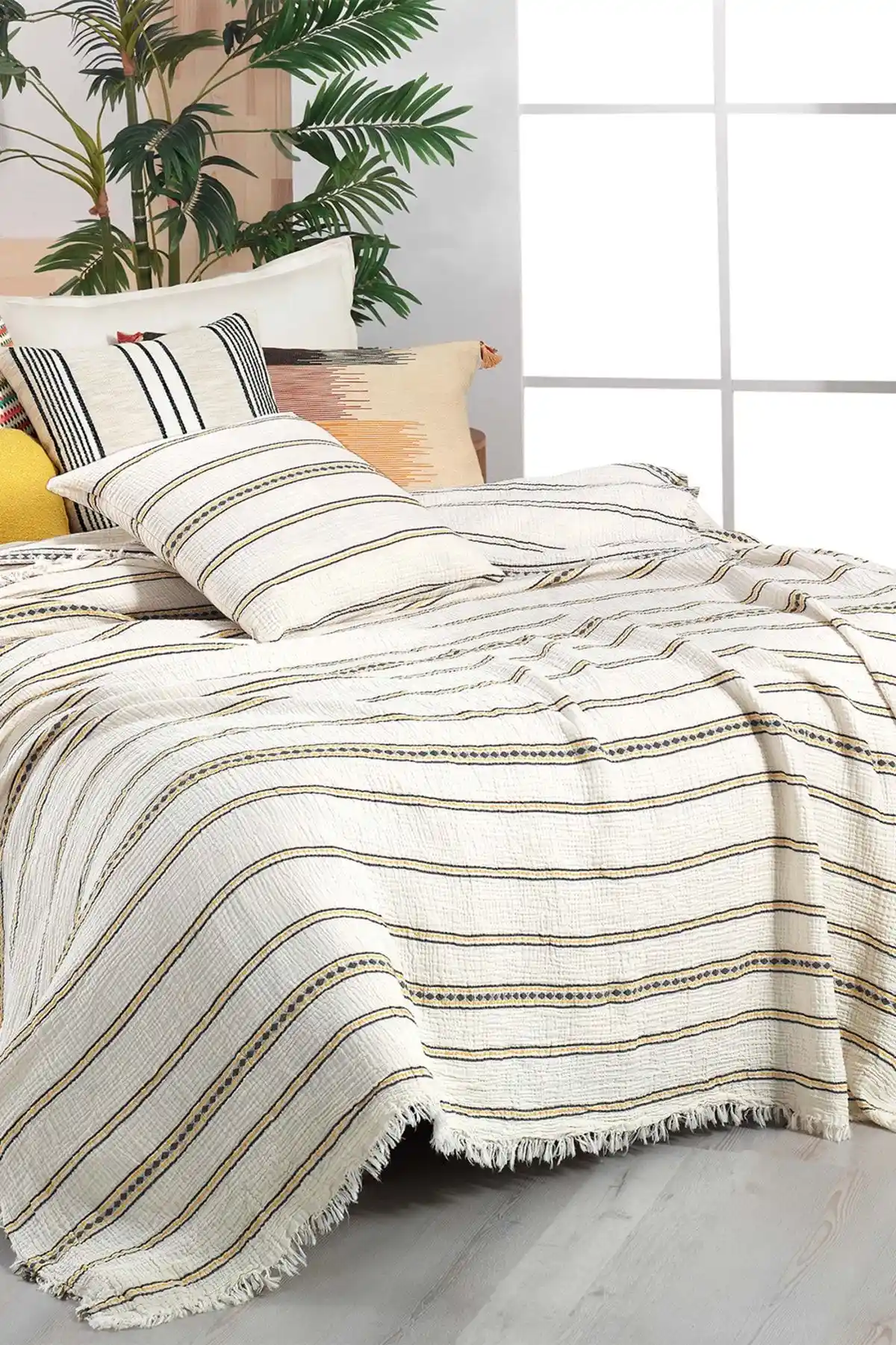 Yatak Odası Dekorasyonunda Kaliteli ve Doğal 100 Pamuk Yatak Örtüsü Seçenekleri