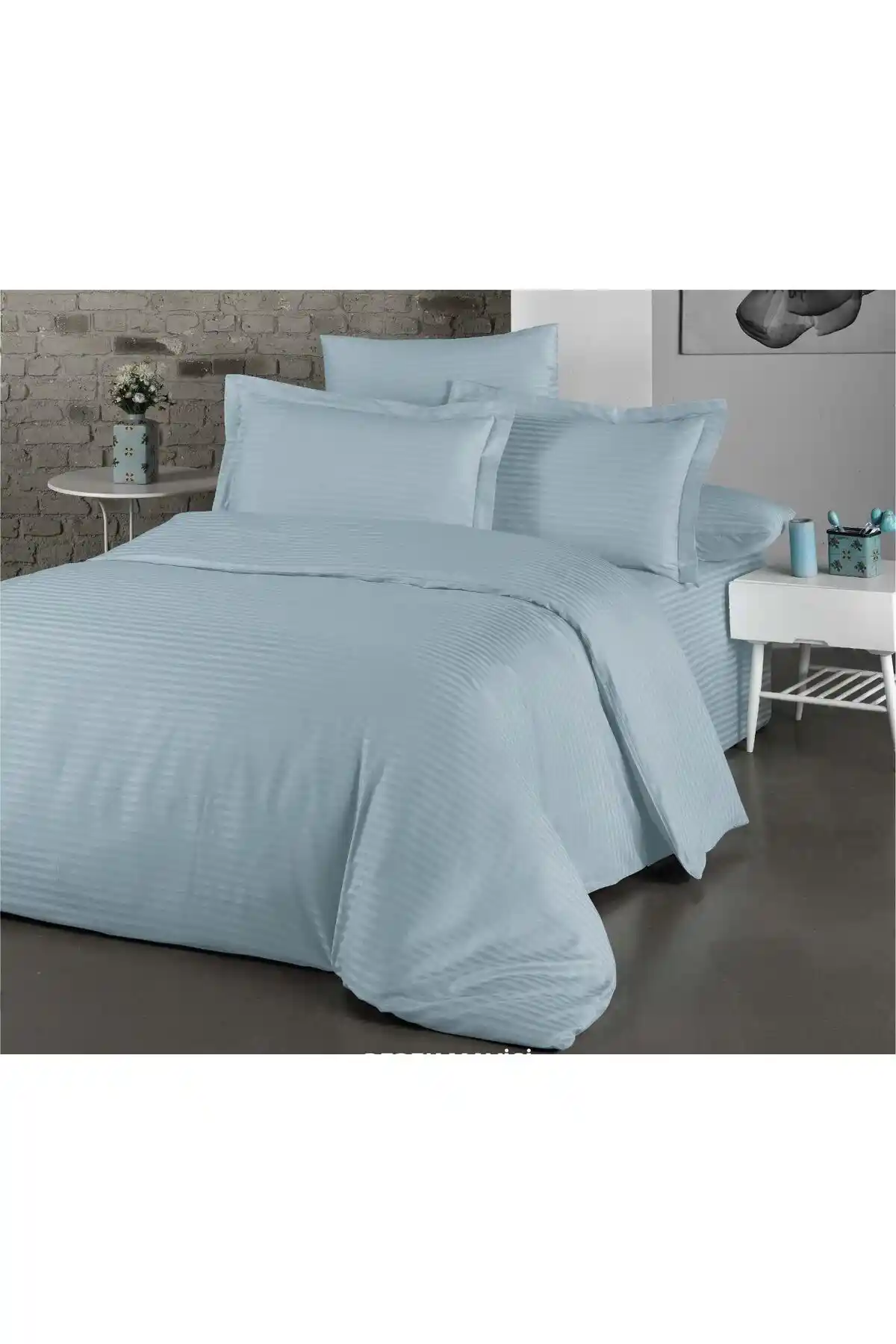 Yatak Odası Dekorasyonunu Geliştiren 240-260 Cm Nevresim Takımları Seçenekleri